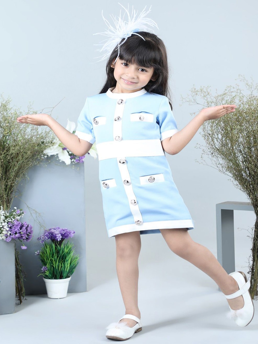 

THE LITTLE CELEBS Girls Round Neck Sheath Dress, Blue