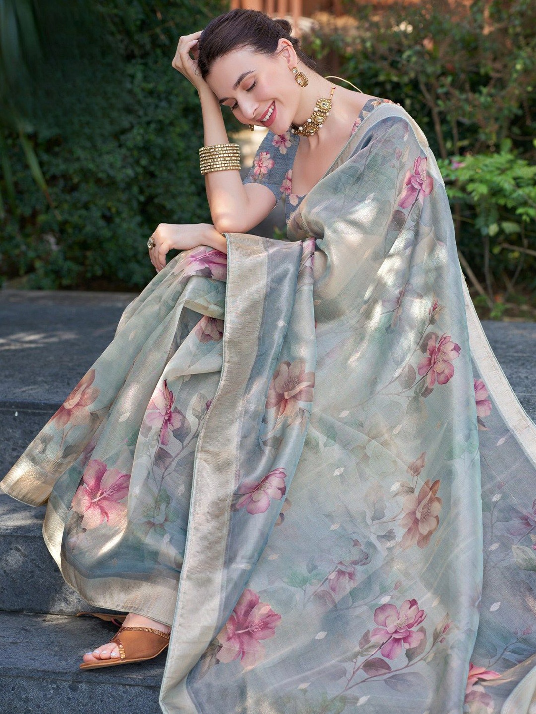 

MySilkLove Floral Zari Organza Saree, Grey