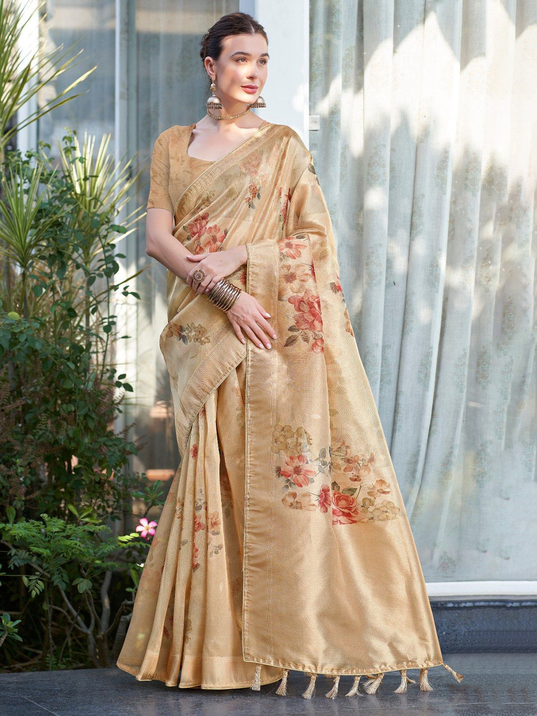 

MySilkLove Floral Zari Organza Saree, Gold