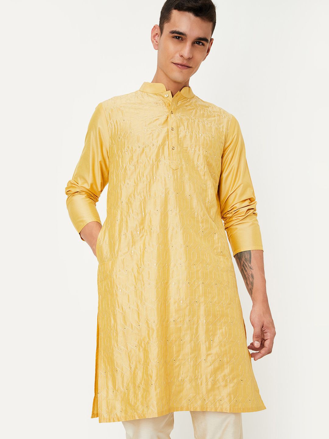 

max Geometric Embroidered Sequinned Mandarin Collar Straight Kurta, Yellow