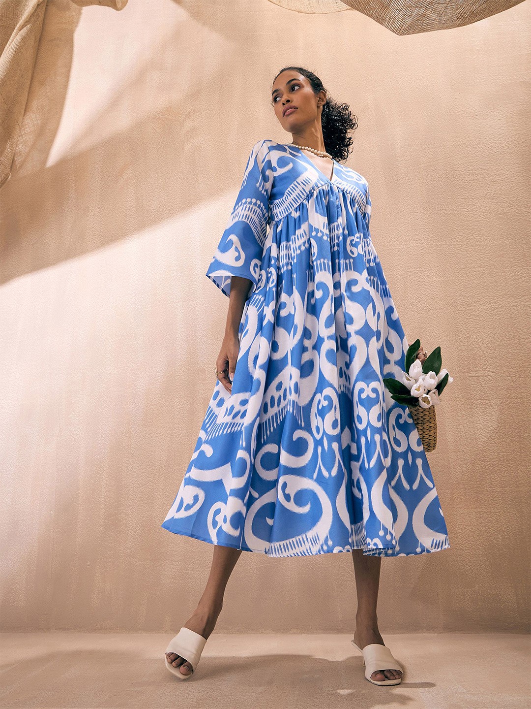 

Pink Paprika by SASSAFRAS Women Ethnic Motifs Print Bell Sleeves A-Line Pleated Midi Dress, Blue