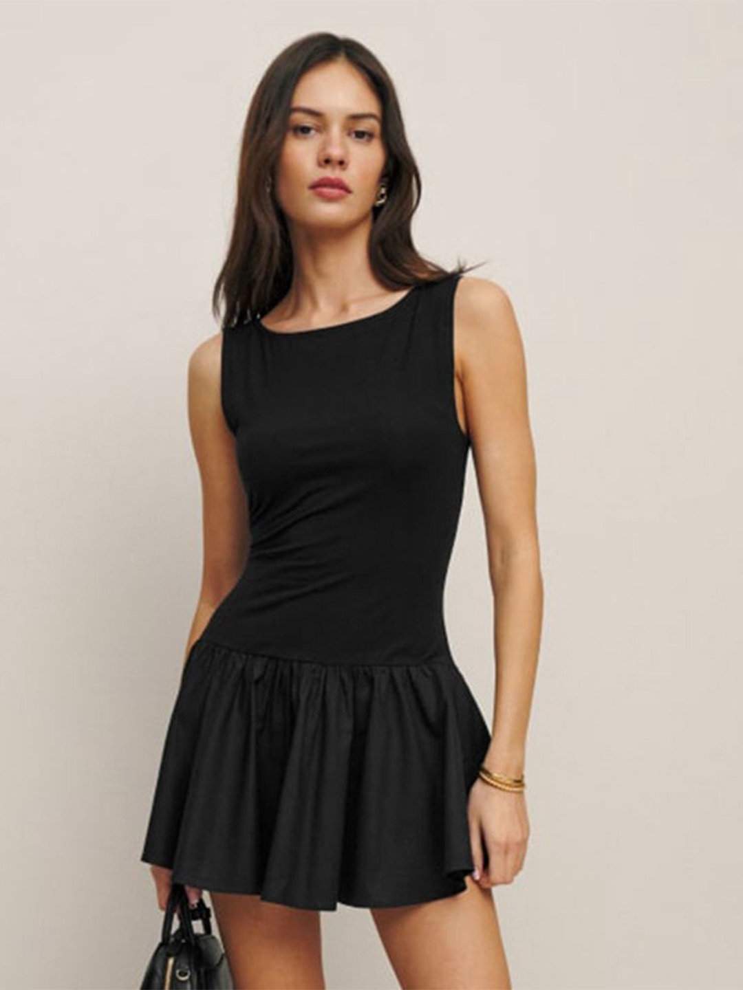 

StyleCast x Revolte Round Neck Sleeveless Drop-Waist Mini Dress, Black