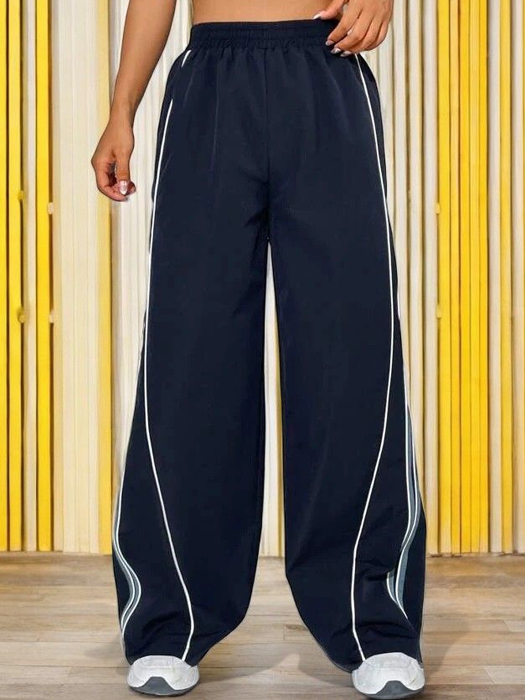 

TABADTOD Women Relaxed Loose Fit Parallel Trouser, Navy blue