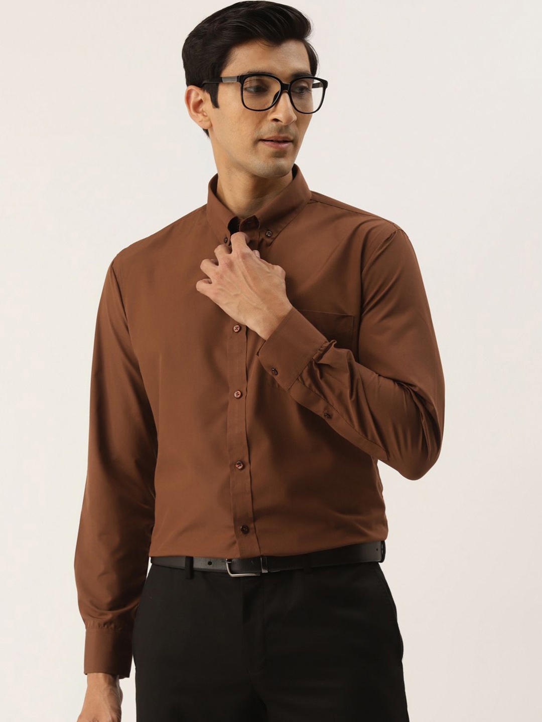 

English Navy Men Slim Fit Opaque Formal Shirt, Coffee brown