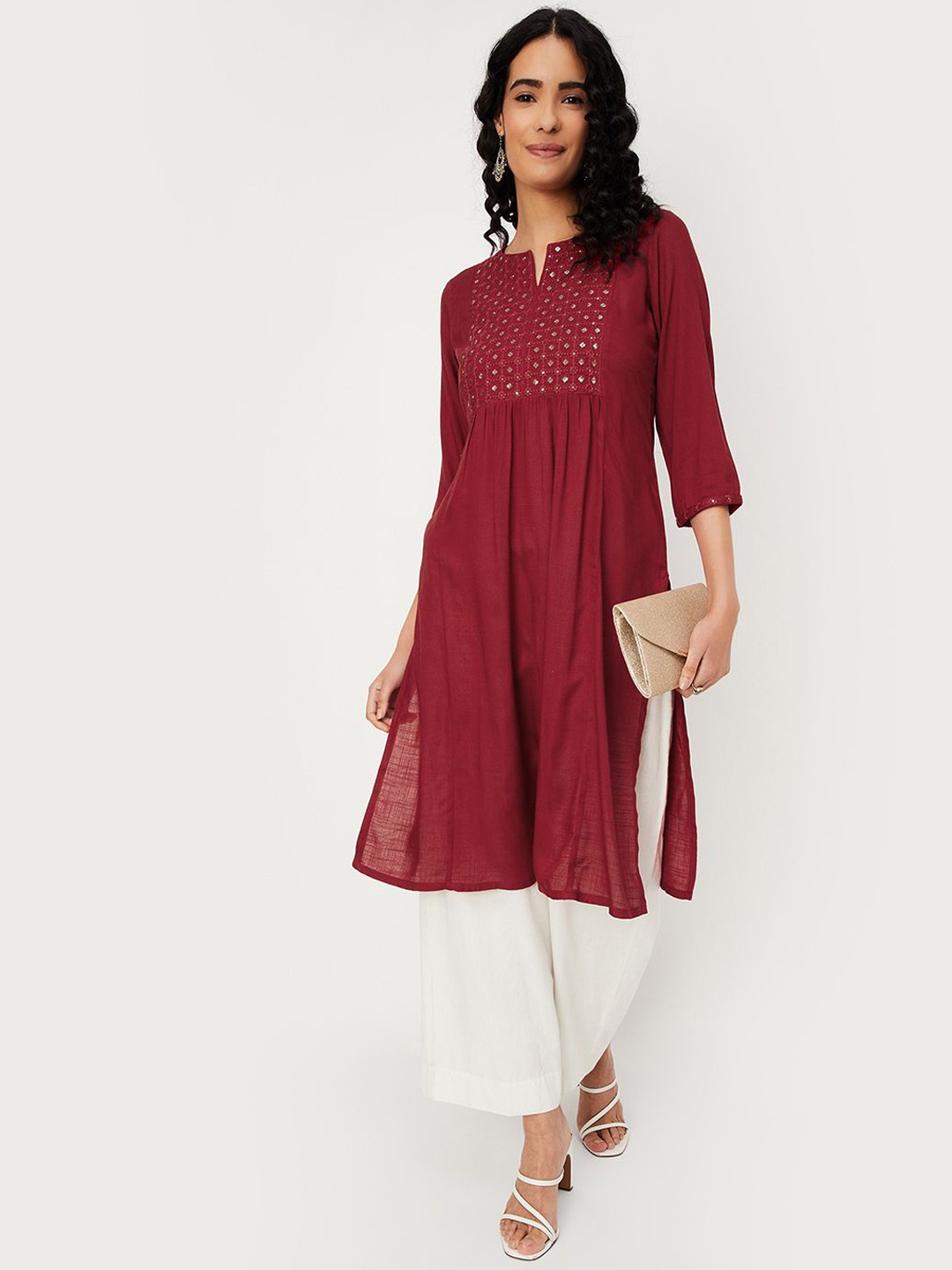 

max Floral Embroidered Notch Neck Straight Kurta, Red