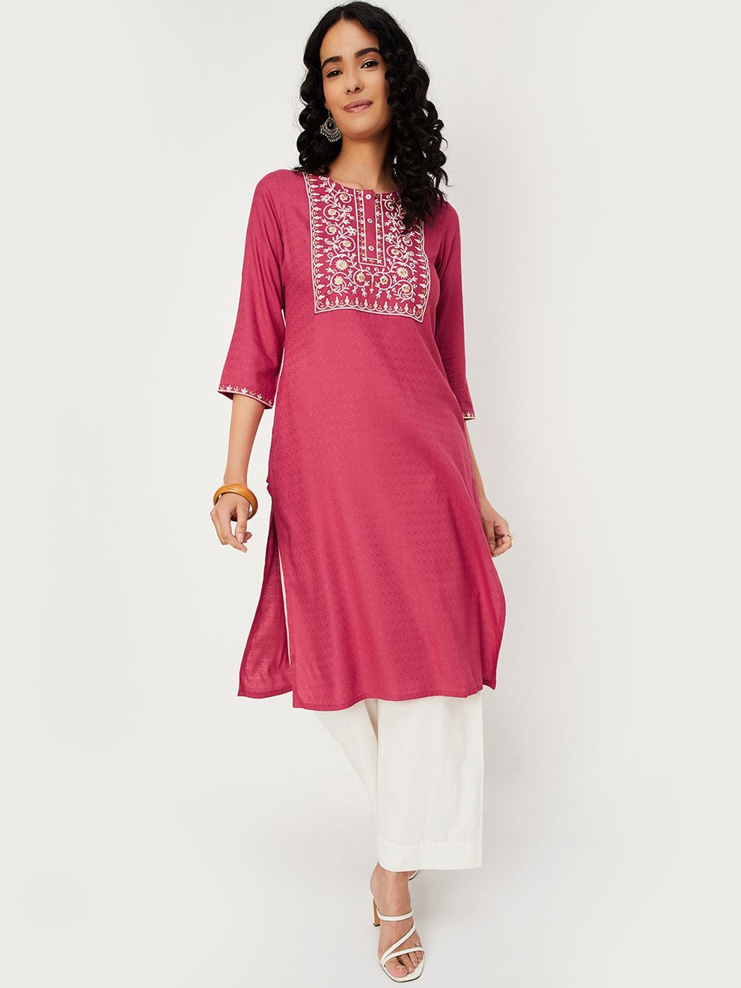 

max Floral Embroidered Round Neck Straight Kurta, Pink