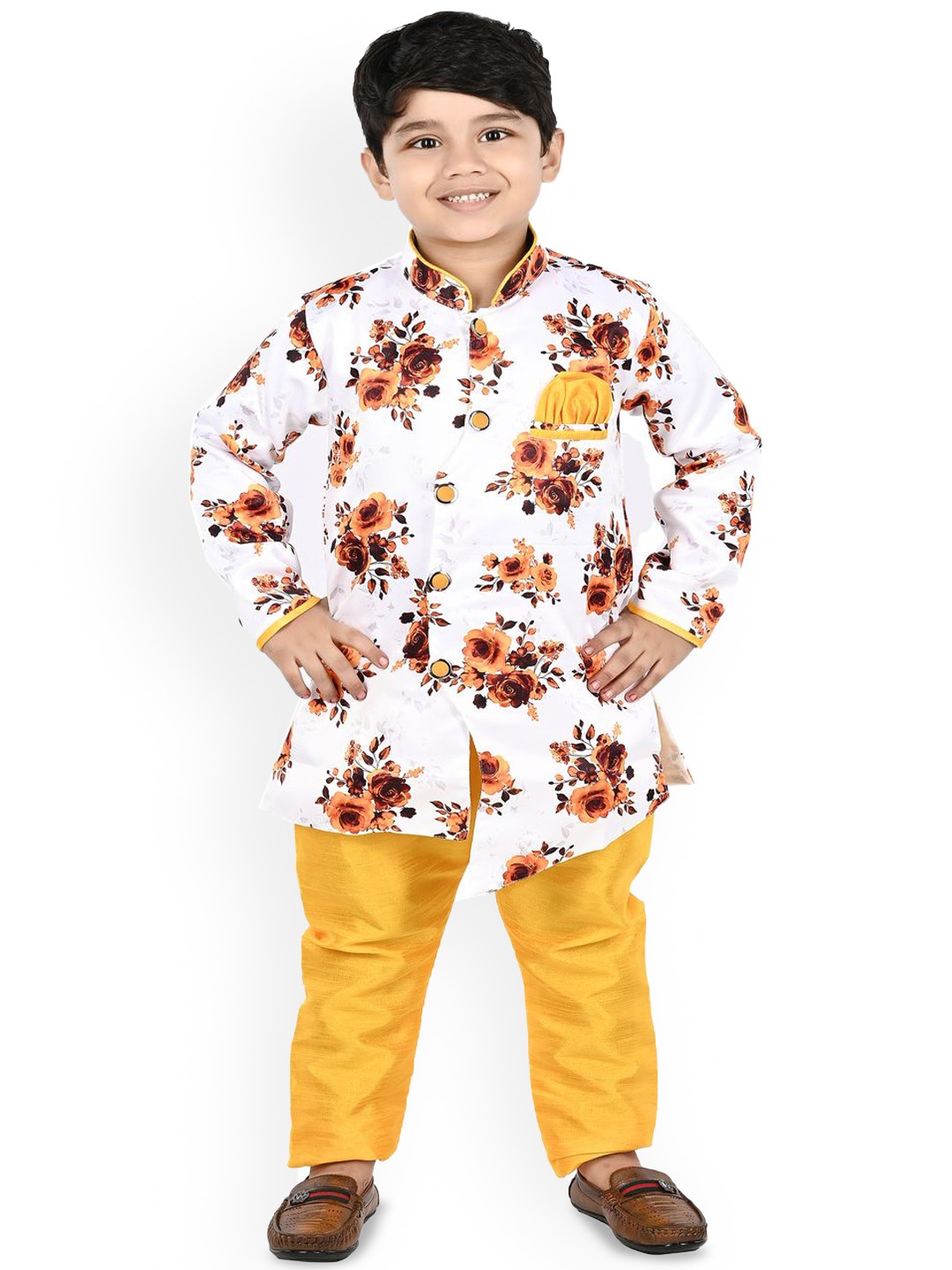 

BAESD Boys Floral Printed Mandarin Collar Kurta With Trousers, Yellow