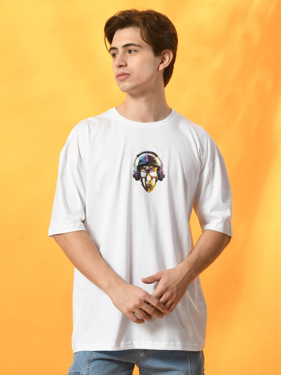 

FITINC Men Printed Bio Finish Pockets T-shirt, White
