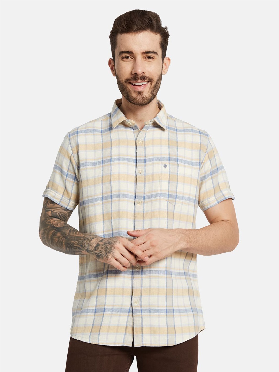 

METTLE Men Opaque Checked Casual Shirt, Beige