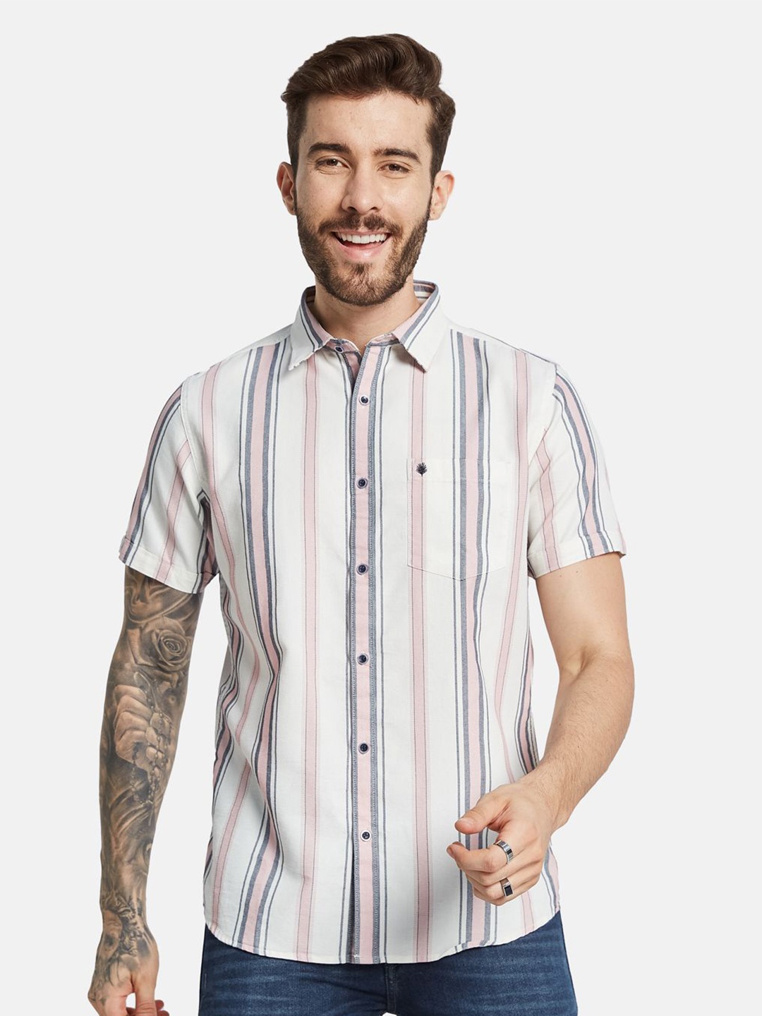 

METTLE Men Opaque Striped Casual Shirt, White