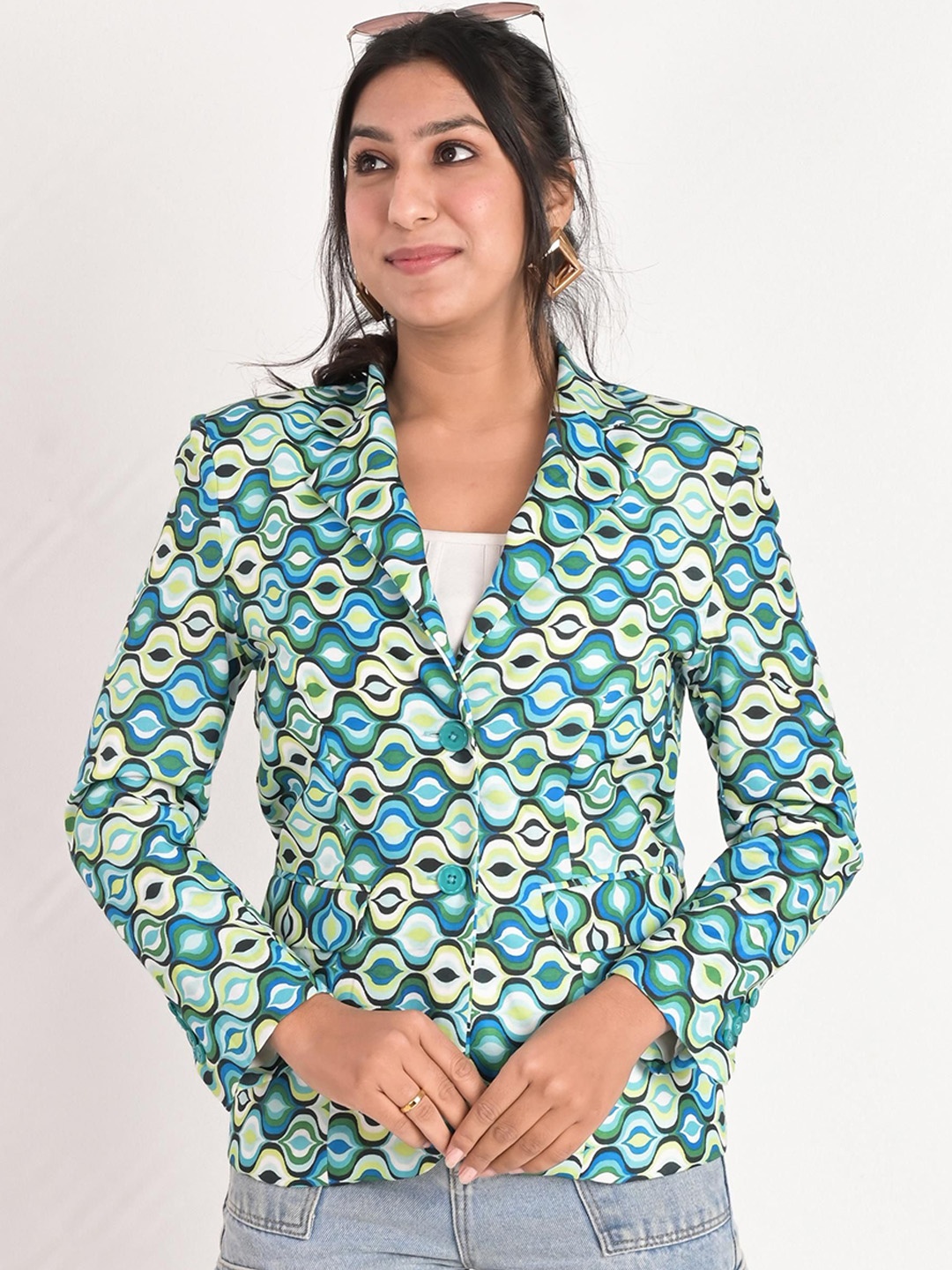 

KIZI Geometric Printed Slim-Fit Single-Breasted Blazer, Green