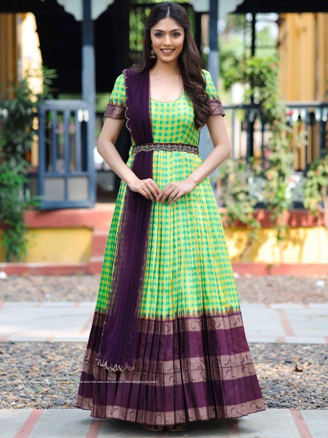 

Bullion Knot Checked Fit & Flare Maxi Ethnic Dresses, Green