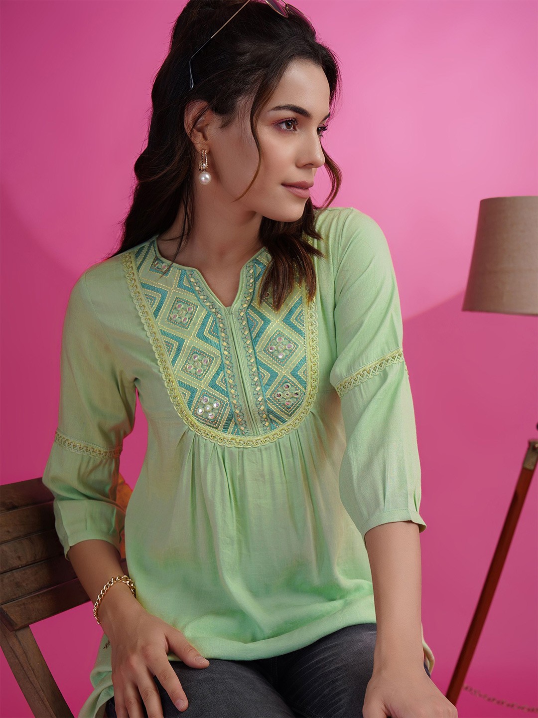 

KALINI Geometric Embroidered Mirror Work A-Line Kurti, Green