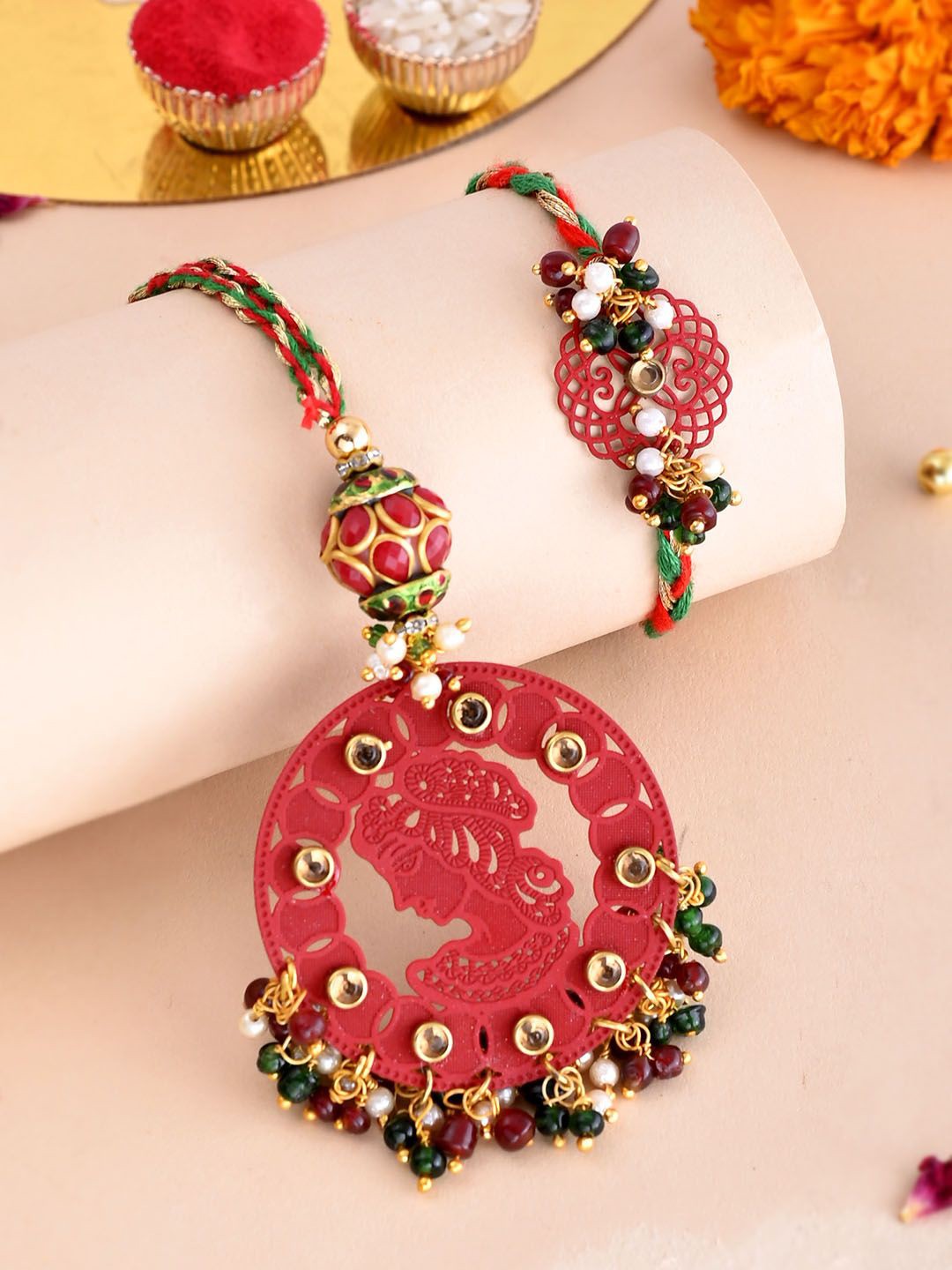 

Aapno Rajasthan Beaded Bhaiya Bhabhi Rakhi With Box, Red
