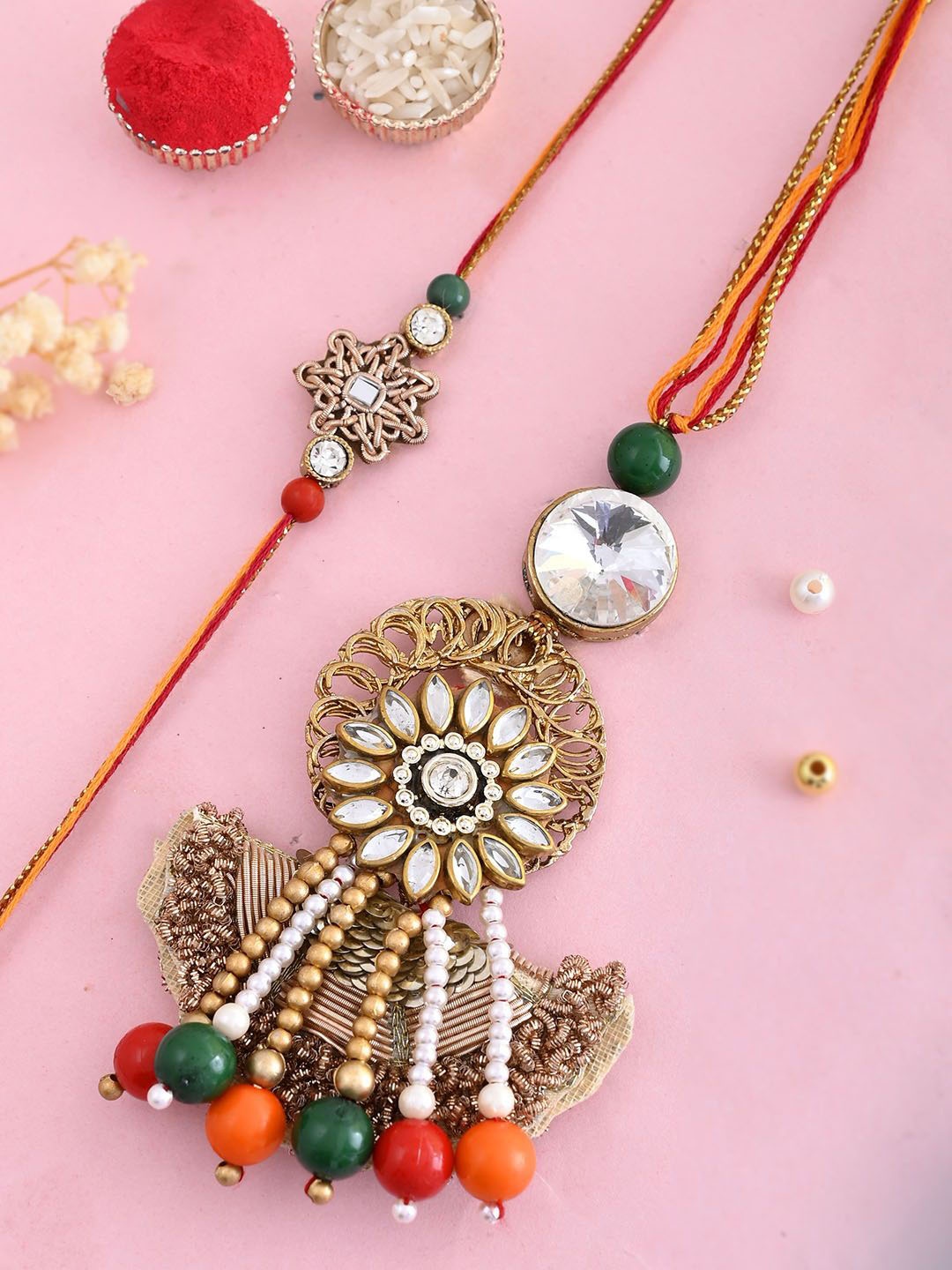 

Aapno Rajasthan Beaded Bhaiya Bhabhi Rakhi With Box, Gold