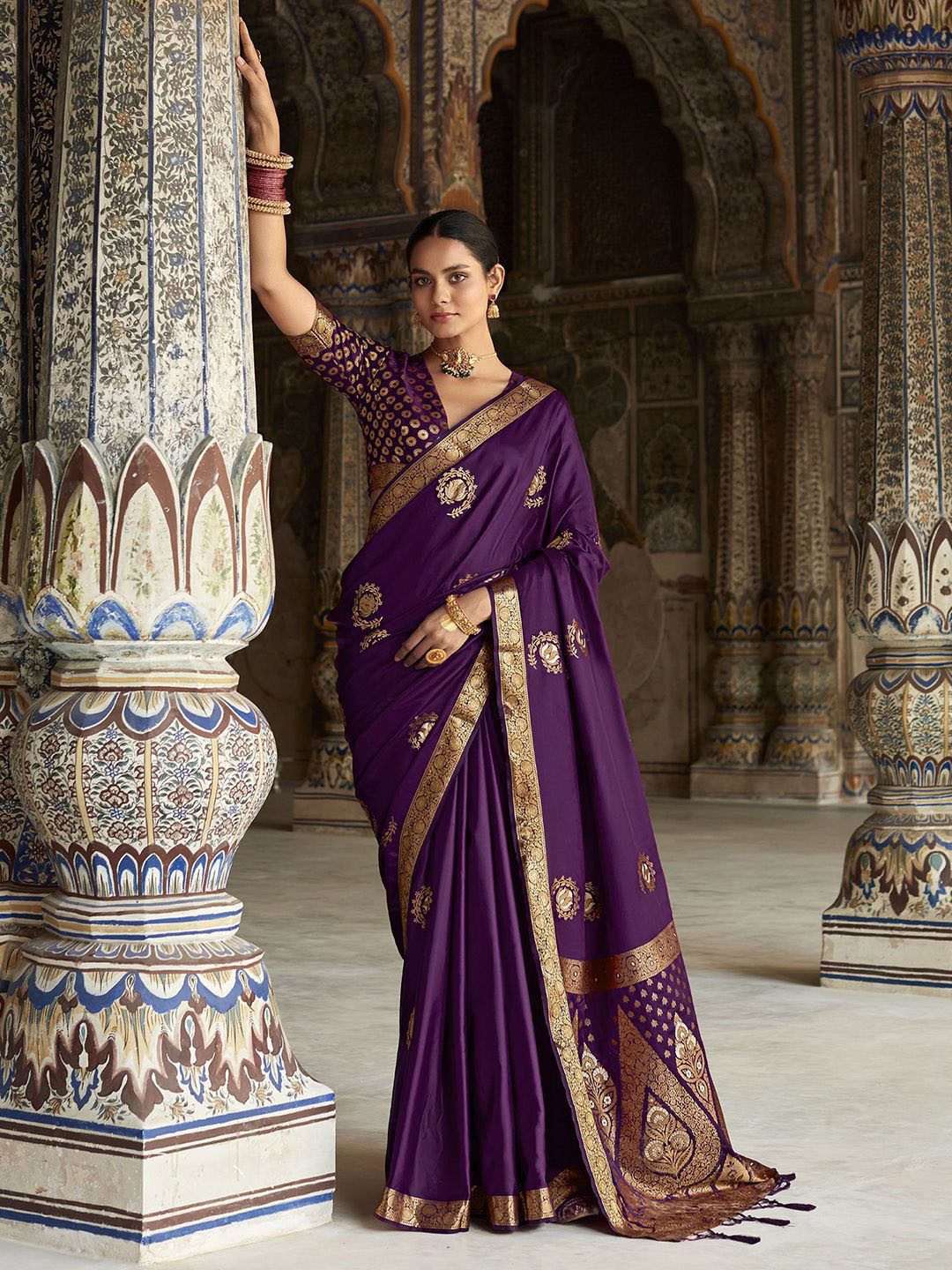 

Satrani Woven Design Zari Pure Silk Banarasi Saree, Purple