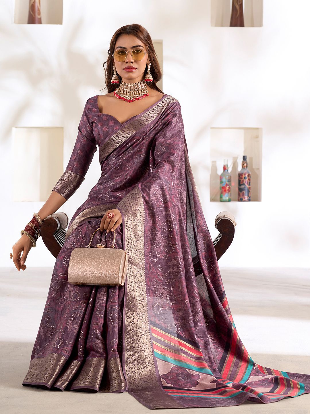 

Satrani Ethnic Motifs Printed Woven Designed Saree, Purple