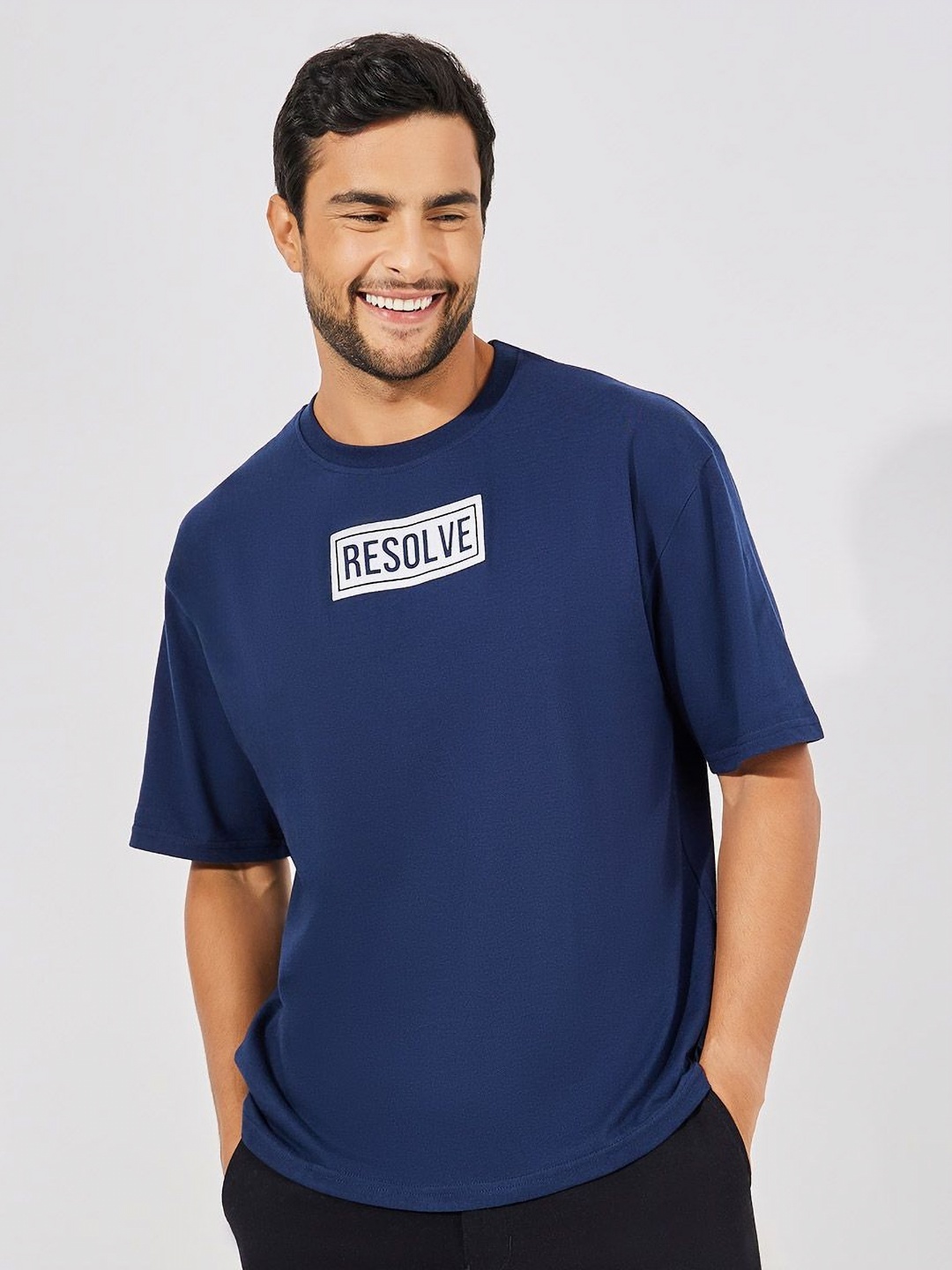 

Styli Men Oversized Resolve Print Detail T-Shirt, Navy blue