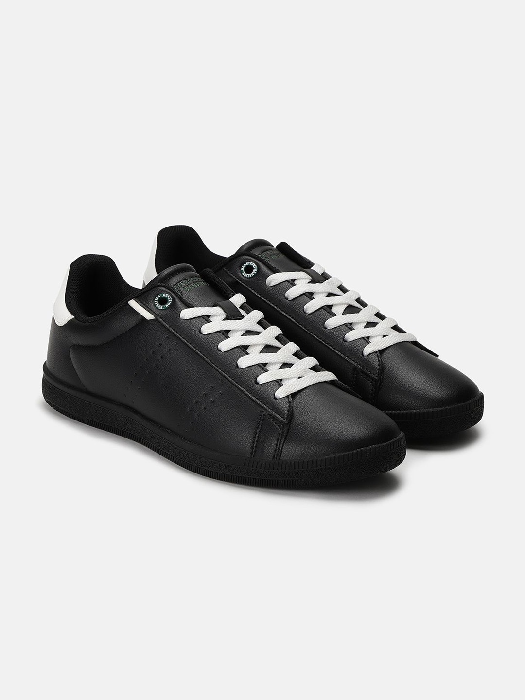 

United Colors of Benetton Men Perforations PU Sneakers, Black