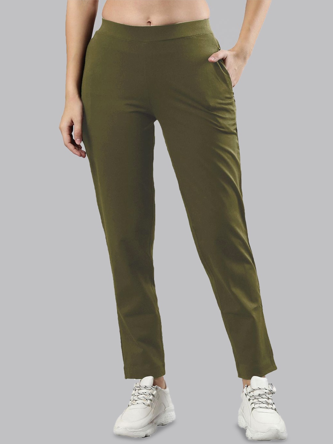 

Femmora Women Solid Mid Rise Loose Fit Regular Trousers, Olive