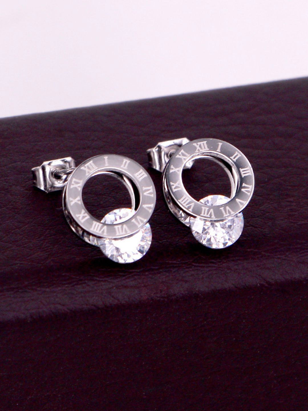 

FIMBUL Men Stone-Studded Stainless Steel Classic Studs Earrings, Silver