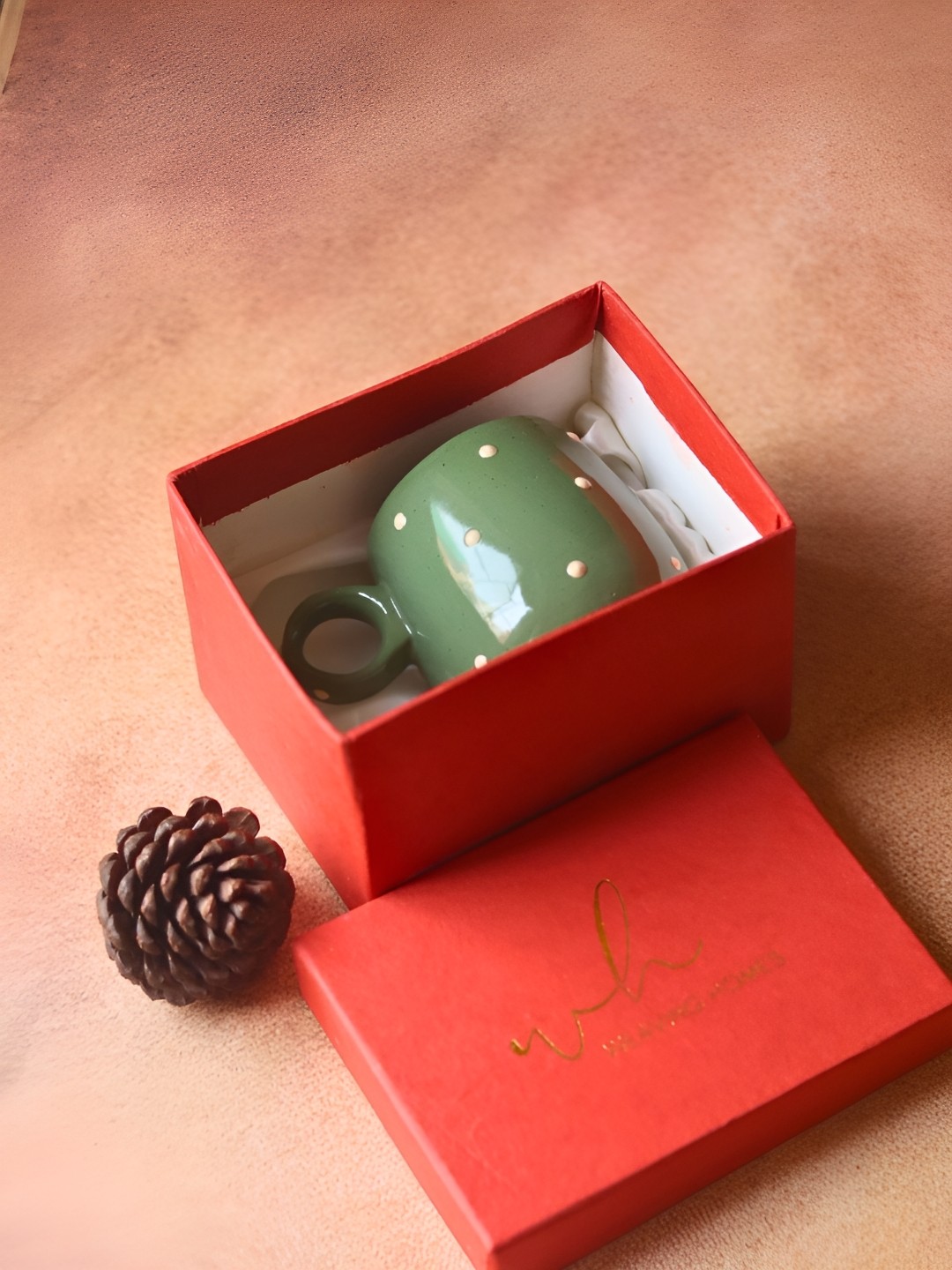 

WEAVING HOMES Green & White Printed Ceramic Glossy Finished Mug In A Gift Box 220 ml