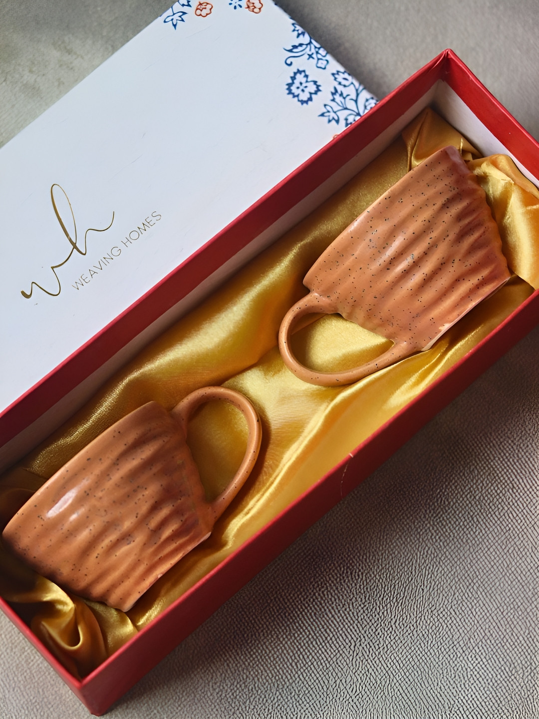 

WEAVING HOMES Brown 2 Pieces Printed Ceramic Dishwasher Safe Glossy Mug 220ml