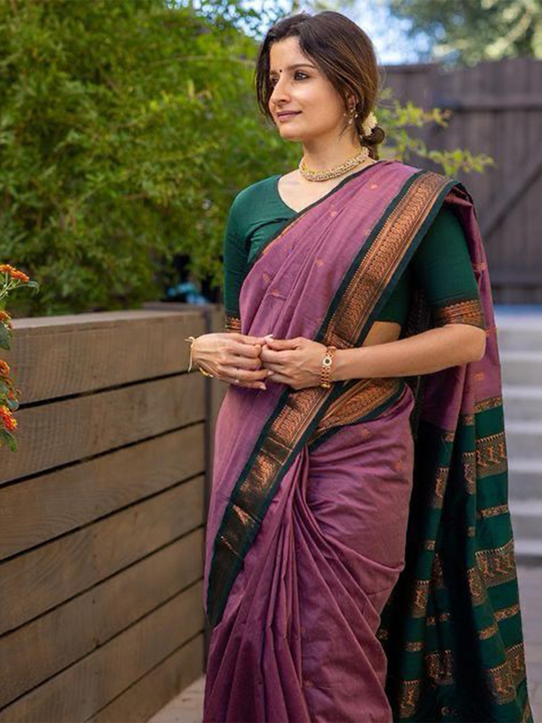

KALINI Ethnic Motifs Zari Pure Cotton Banarasi Saree, Purple