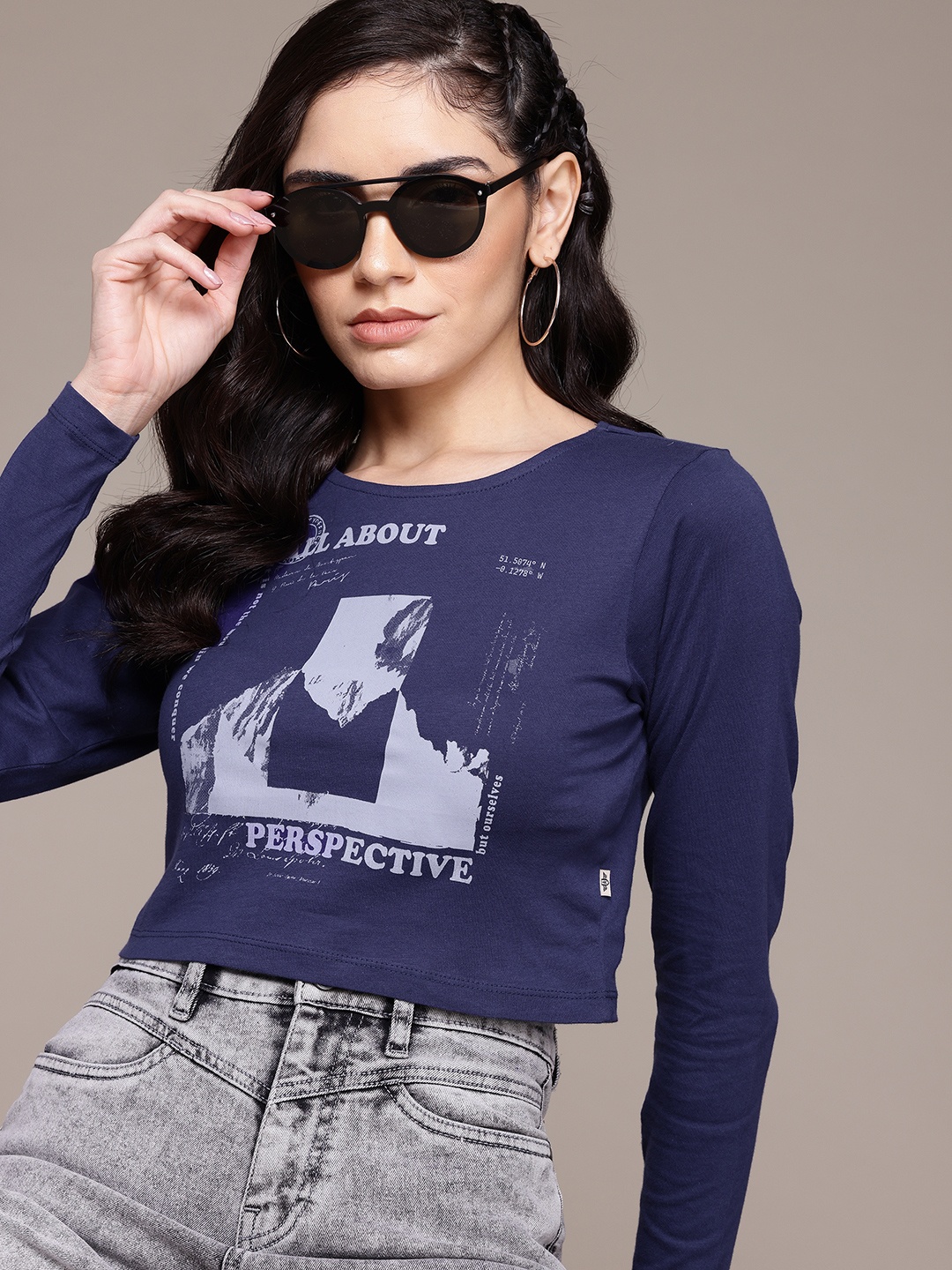 

Roadster The Lifestyle Co. Graphic Printed Pure Cotton Crop T-shirt, Navy blue