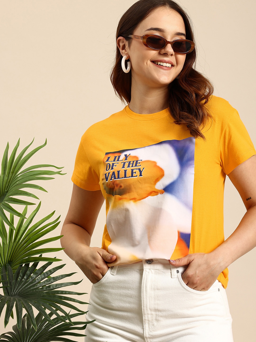 

Mast & Harbour Printed Drop-Shoulder Sleeves Pure Cotton Relaxed Fit T-shirt, Yellow
