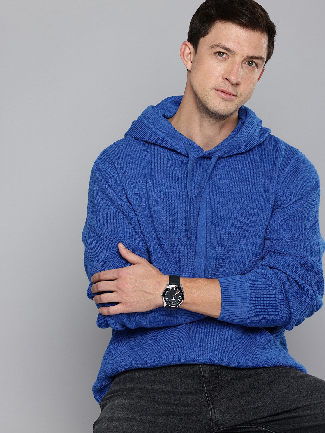 

Levis Solid Hooded Pullover, Blue