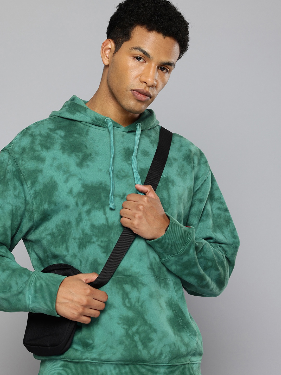 

Levis Tie-Dye Hooded Pure Cotton Sweatshirt, Green