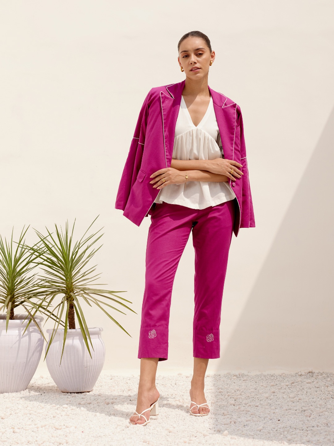 

SHIBUI Lapel Collar Long Sleeves Blazer With Palazzo, Magenta