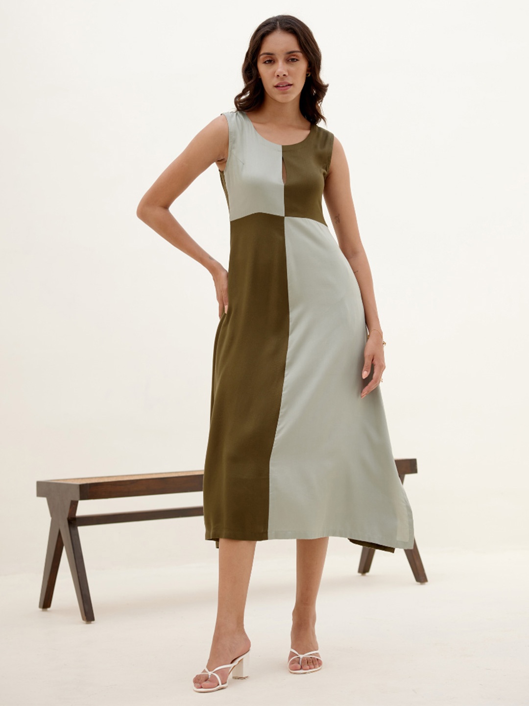 SHIBUI Colourblocked A-Line Midi Dress, Green