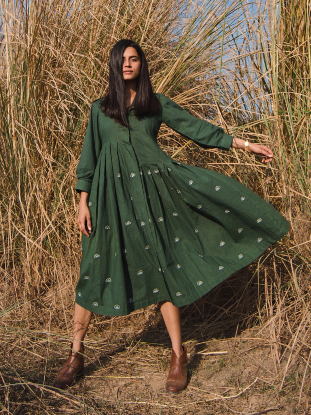 

SHIBUI Puff Sleeves Cotton Midi Fit and Flare Dress, Green
