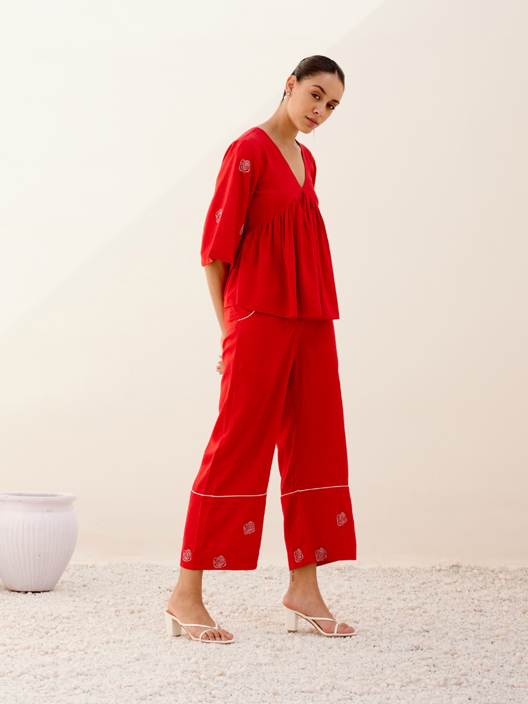 

SHIBUI Women Tailored High-Rise Trousers, Red