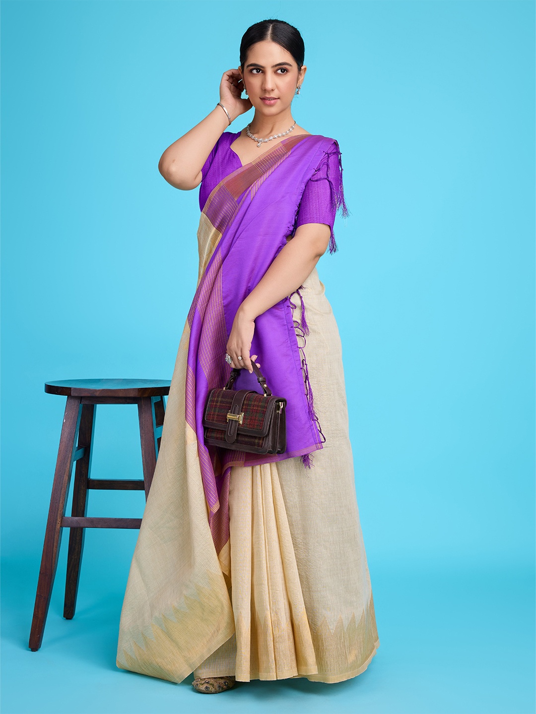 

NIWAA Zari Kasavu Saree, Purple