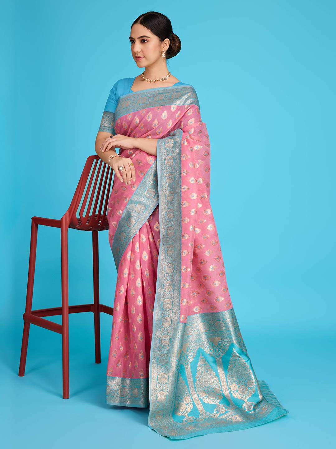 

NIWAA Ethnic Motif Zari Woven Pure Linen Banarasi Saree, Pink