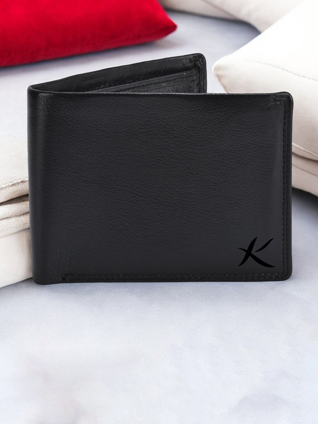 

Kastner Men Textured Leather Two Fold Wallet, Black