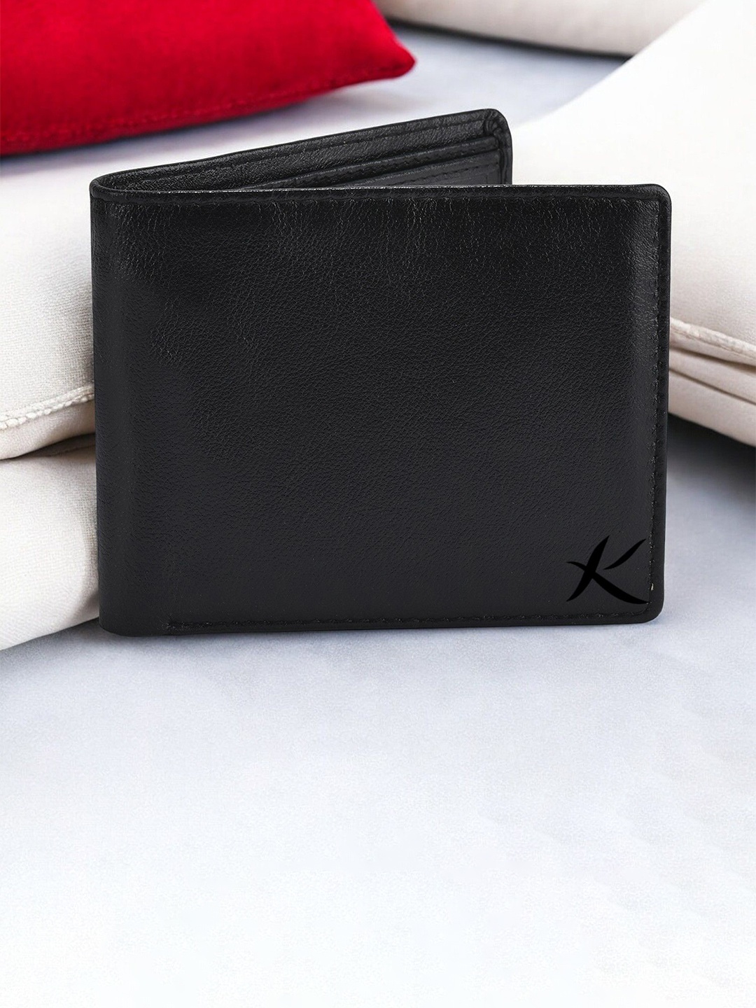 

Kastner Men Textured Leather Two Fold Wallet, Black