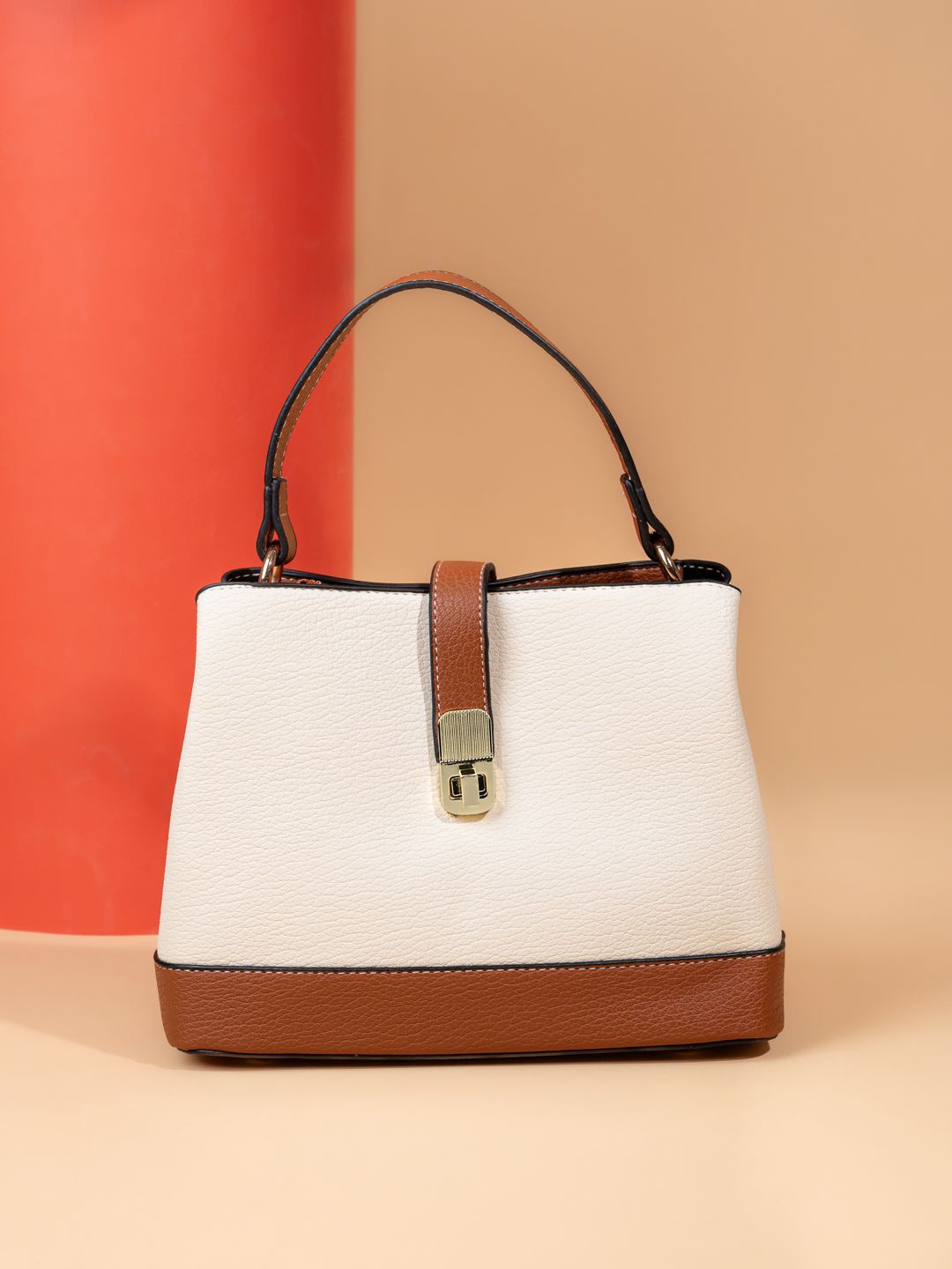 

Styli Women Cream Solid Handheld Bag