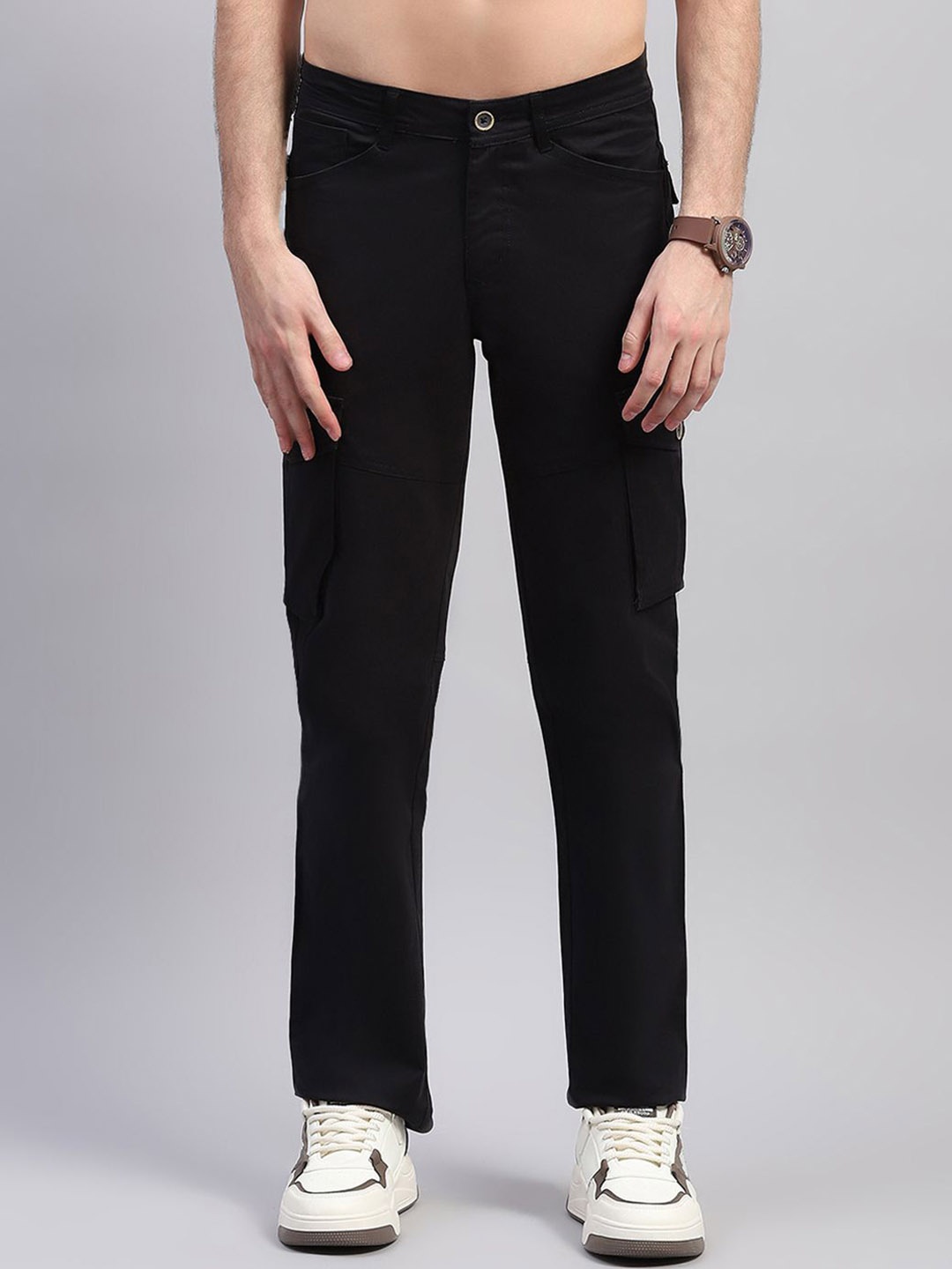 

rock.it Men Low-Rise Cargos Trousers, Black
