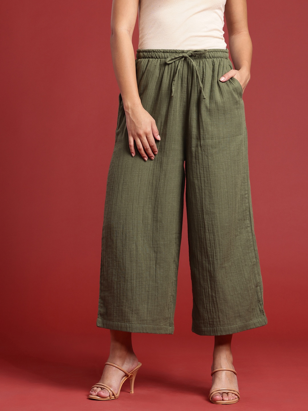 

Bareblow Women Solid Wide Leg Cropped Palazzo, Green