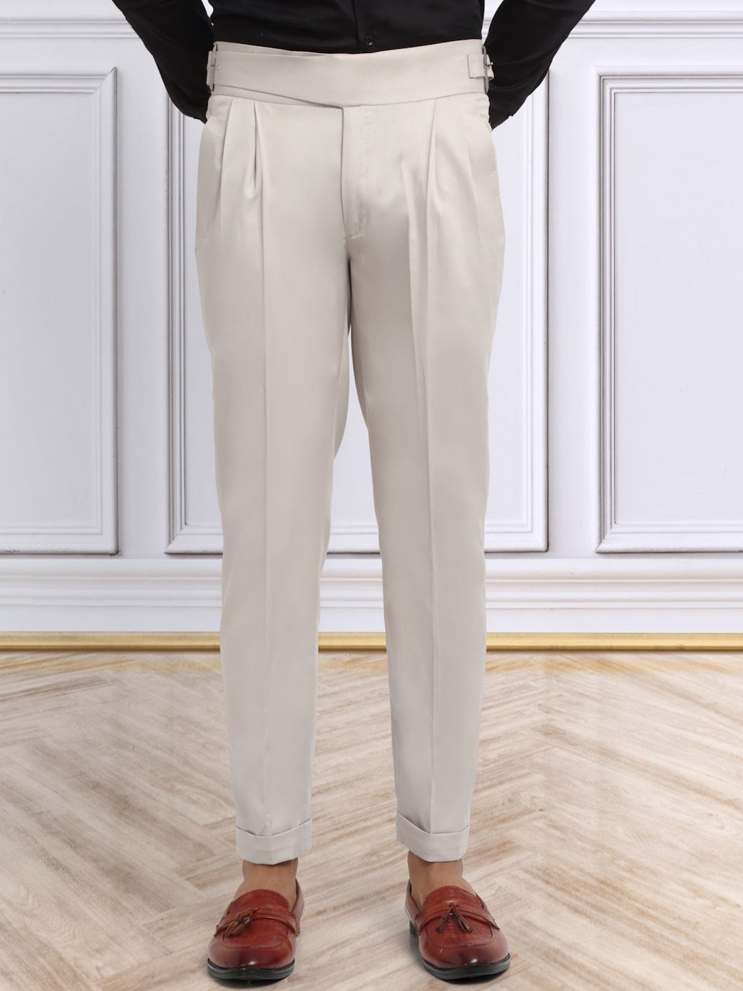 

KLOTTHE Men Italian Gurkha Pants, Cream