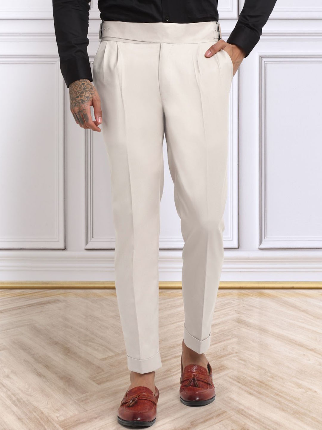 

KLOTTHE Men Italian Gurkha Pants, Cream