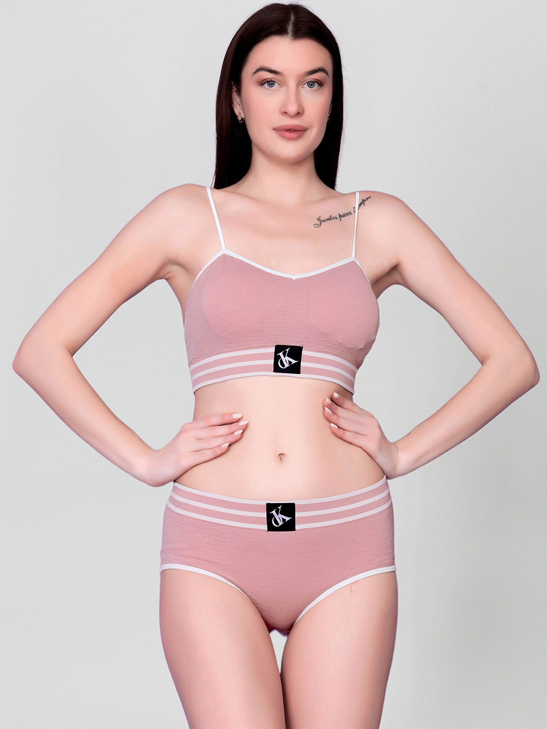 

Gopalvilla Heavily Padded Full-Coverage Lingerie Set GLing015_LPK_R5, Pink
