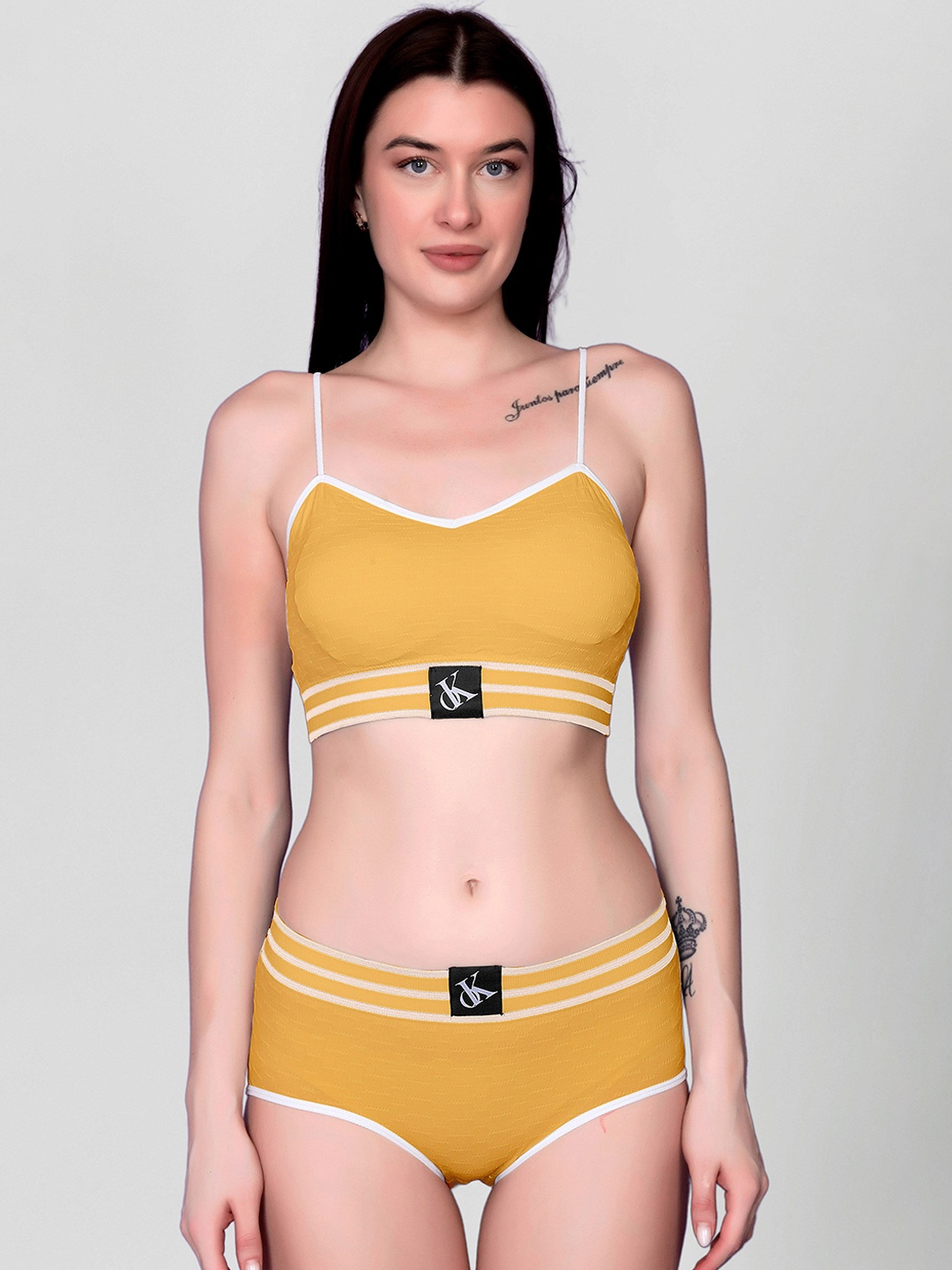

Gopalvilla Heavily-Padded Lingerie Set GLing015_Y_R5, Yellow