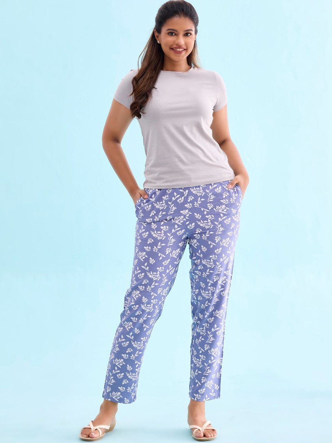 

Go Colors Printed Trousers, Blue