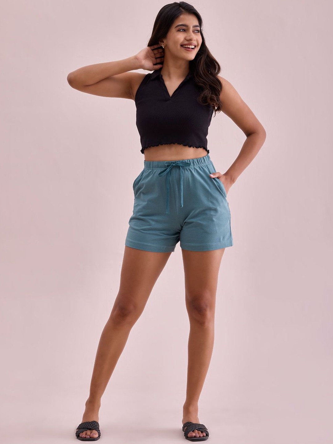 

Go Colors Women Relaxed Fit Mid Rise Shorts, Green