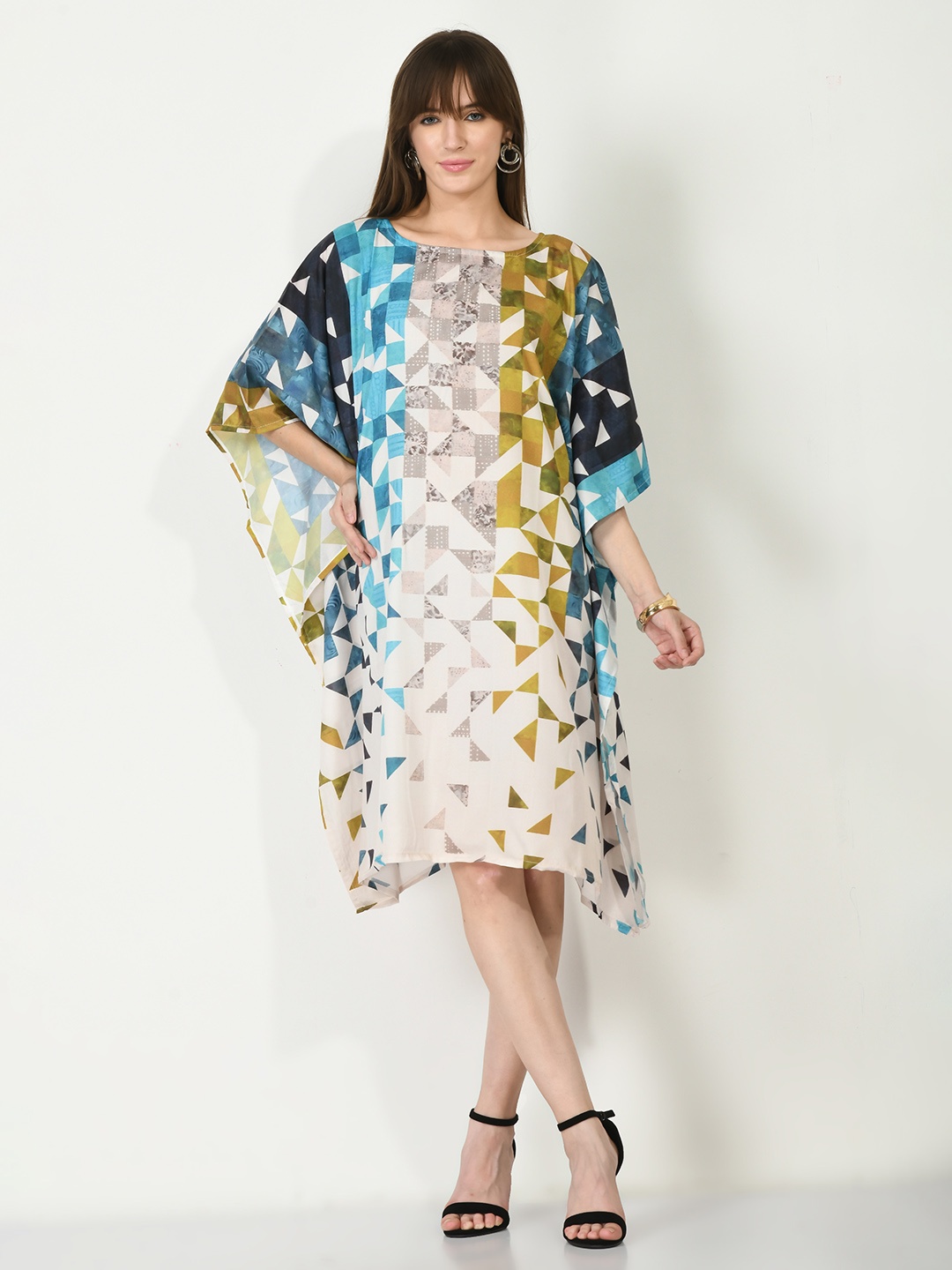 

Navvi Printed Kaftan Kimono Sleeves Midi Dress, White